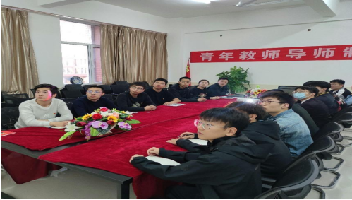 “不忘初心，踔厉奋发”主题党日活动 第 3 张