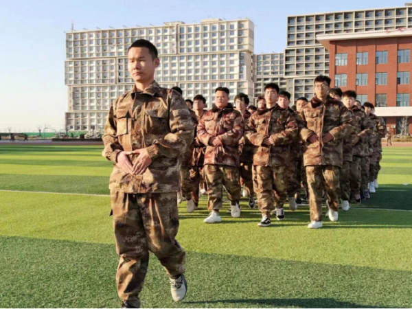 河北亚洲成人在线一二三四五六区//计算机学院//凝心聚力鼓干劲发挥作用做榜样（三）