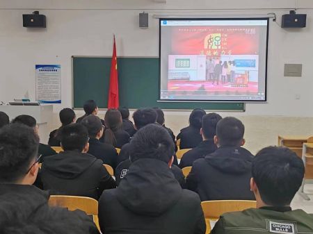 建筑工程管理学院//用真情传递中国好人道德的力量宣讲会 第 3 张