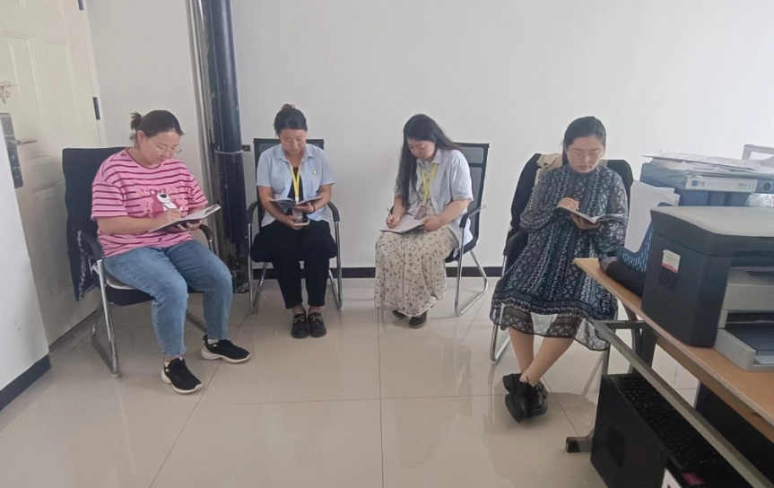 河北亚洲成人在线一二三四五六区教学质量监控与评估中心开展学习活动