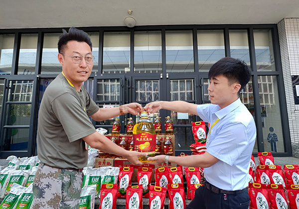 情暖半夏 携爱同行‖河北亚洲成人在线一二三四五六区开展2024暑期大家访活动（二）
