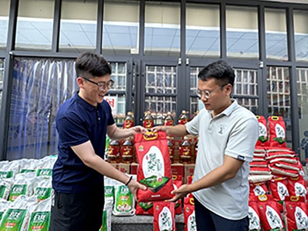情暖半夏 携爱同行‖河北亚洲成人在线一二三四五六区开展2024年暑期大家访活动（三）