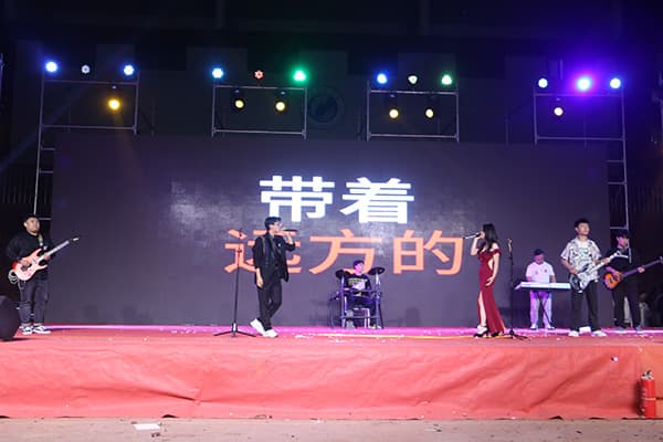 跨越三十五载积淀，启航未来新梦||河北亚洲成人在线一二三四五六区曹妃甸校区首届毕业生毕业了