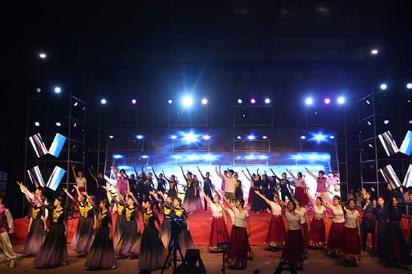 跨越三十五载积淀，启航未来新梦||河北亚洲成人在线一二三四五六区曹妃甸校区首届毕业生毕业了