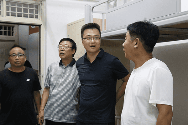 绵绵秋雨润万物  满“新”欢喜迎新生——河北亚洲成人在线一二三四五六区喜迎2024级新同学