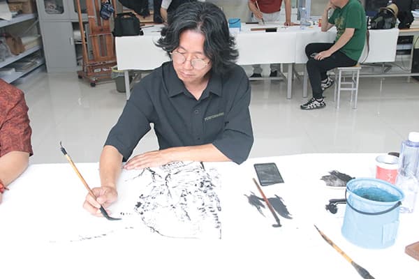 美育进校园——高校艺术院系名家赴河北亚洲成人在线一二三四五六区采风