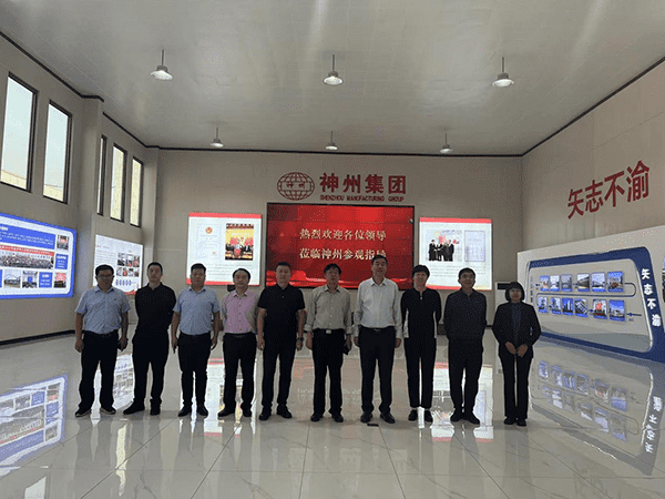 深化政校企联动 访企拓岗促就业——河北亚洲成人在线一二三四五六区就业与创新创业指导中心赴唐山市路南区访企拓岗