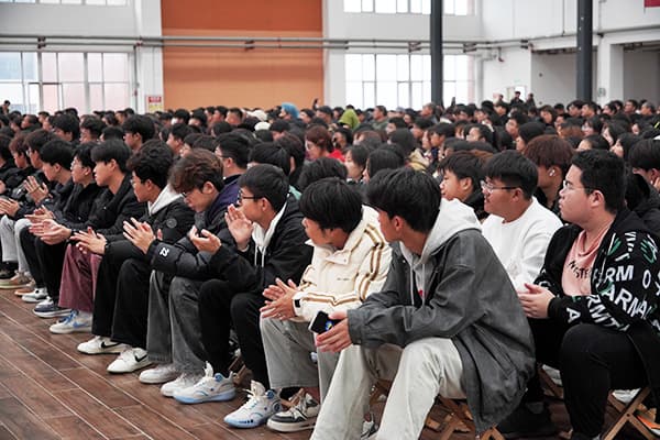 消防安全宣传进校园河北亚洲成人在线一二三四五六区消防安全大培训