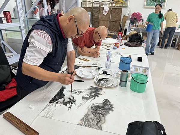 美育进校园——高校艺术院系名家赴河北亚洲成人在线一二三四五六区采风