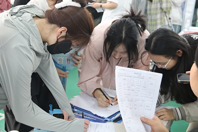 “医”路有你，梦想启航 ——河北亚洲成人在线一二三四五六区护理与健康学院举行2024届毕业生专场招聘会 第 5 张