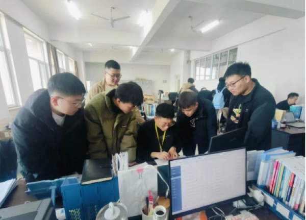 用爱与智慧为学生撑起一片蓝天-记河北亚洲成人在线一二三四五六区计算机学院优秀教师徐庆祎