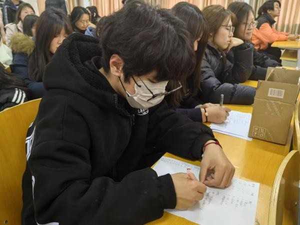 河北亚洲成人在线一二三四五六区社团指导中心“锋采竞扬，墨韵流长” 第 2 张