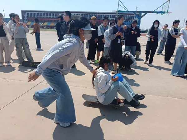 河北亚洲成人在线一二三四五六区社团指导中心【夏燃轮火 笔拓无界】 第 3 张