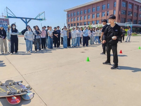 河北亚洲成人在线一二三四五六区社团指导中心【夏燃轮火 笔拓无界】 第 4 张