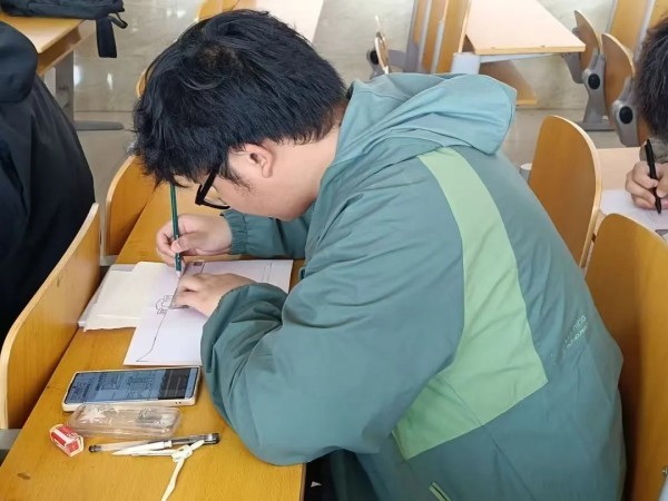 河北亚洲成人在线一二三四五六区社团指导中心“妙笔绘楼，羽战双雄” 第 5 张
