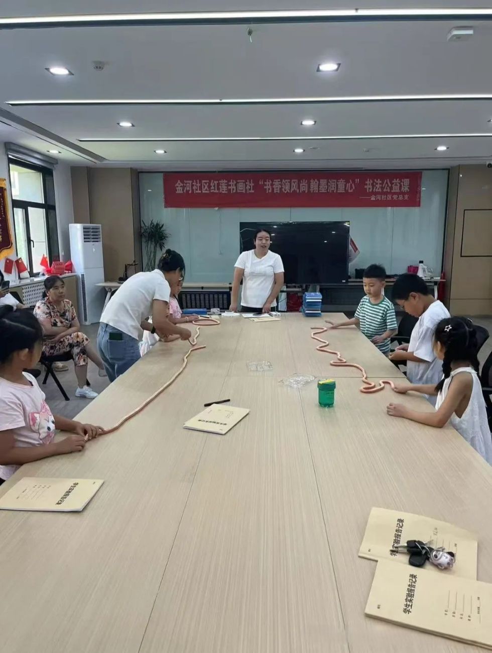 河北亚洲成人在线一二三四五六区//机电工程学院//青春返乡践初心， 冬日躬行绘新篇 第 6 张