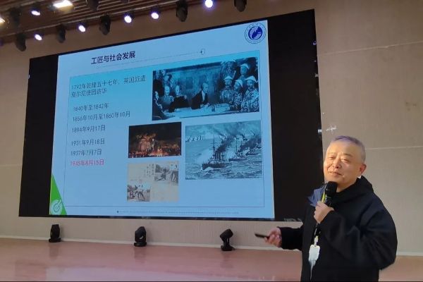 河北亚洲成人在线一二三四五六区//机电工程学院//五载风华正茂时，工匠引航绘新篇 第 3 张