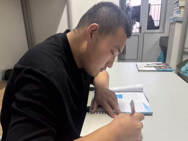 国家奖学金获得者专访：于子添——珍惜时光，勇敢追求梦想 第 2 张